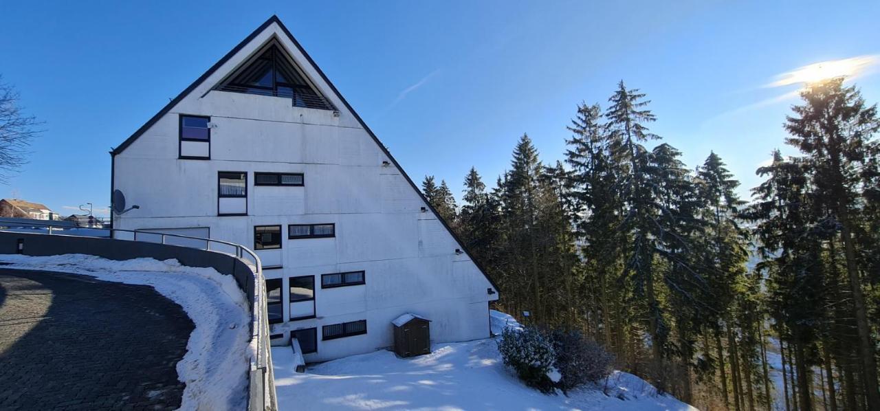 Pistenblume Apartment - Skipiste, Stadtzentrum Winterberg Luaran gambar